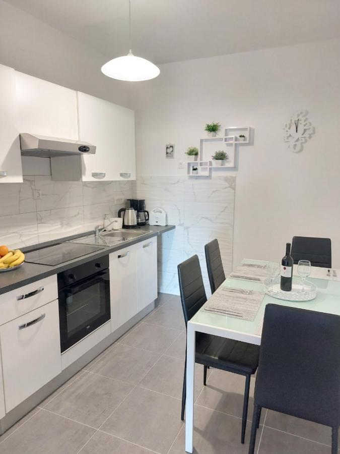 Apartments Marija Anchor Zadar Ngoại thất bức ảnh